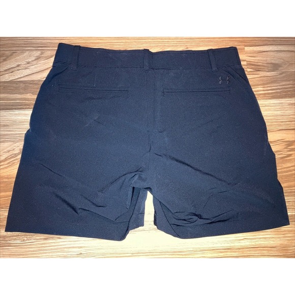 Under Armour Size 8 Women's UPF 30 Fitted Heat Gear Black Chino Golf Shorts NWTs - Picture 4 of 6